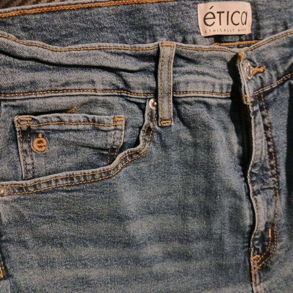 NEW Etica Denim Anya High Rise Modern Flare Jeans Northport Size 32‎ Raw Hem - Picture 10 of 16